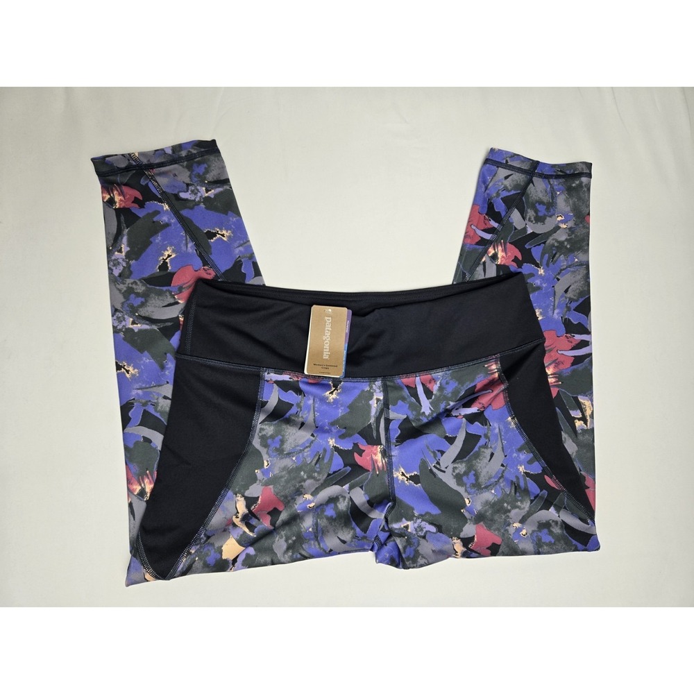 Patagonia Womens Centered Crop leggings NWT sz Large